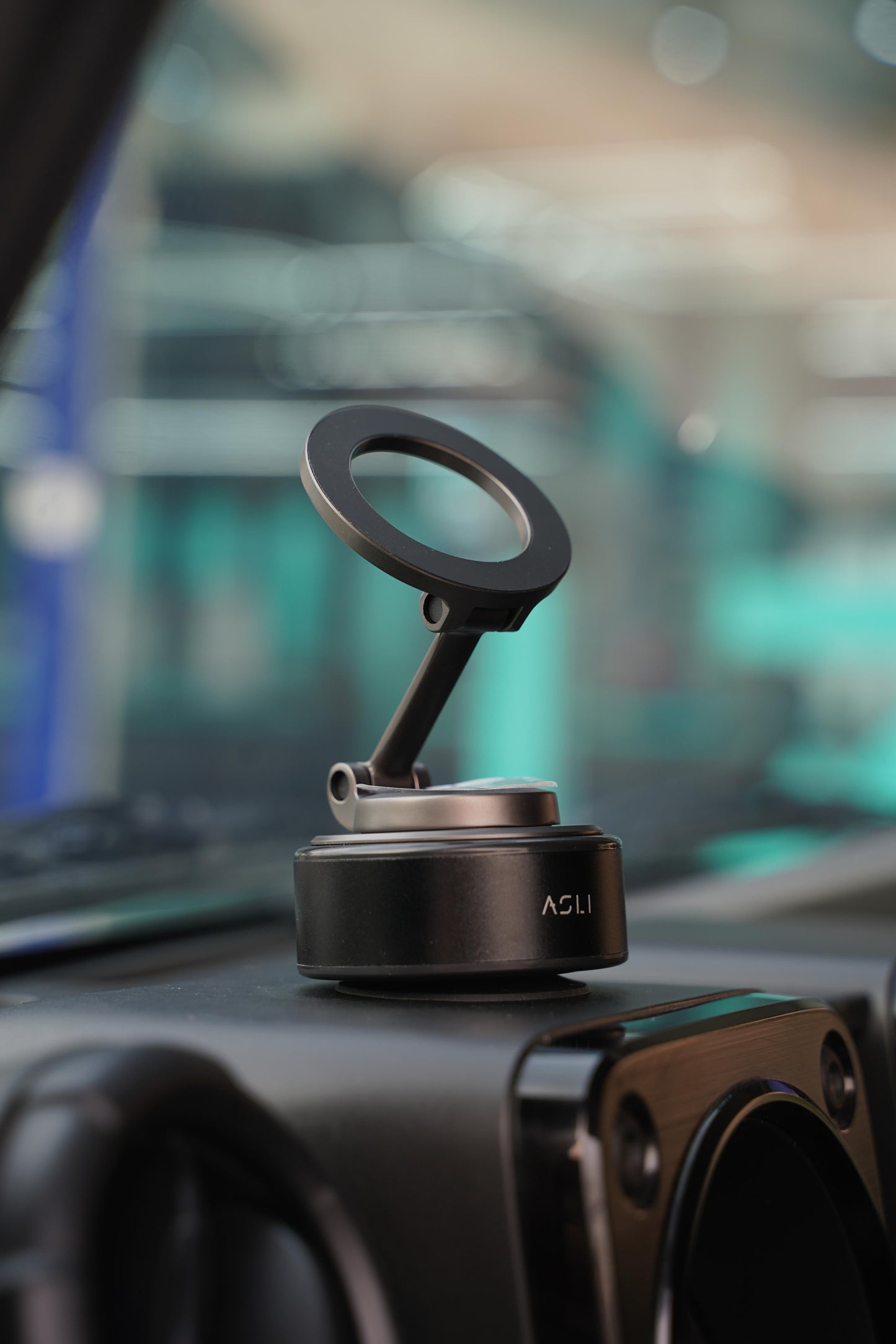 Asli Global Supravox X4 Magnetic Vacuum Phone Mount – 360° Adjustable