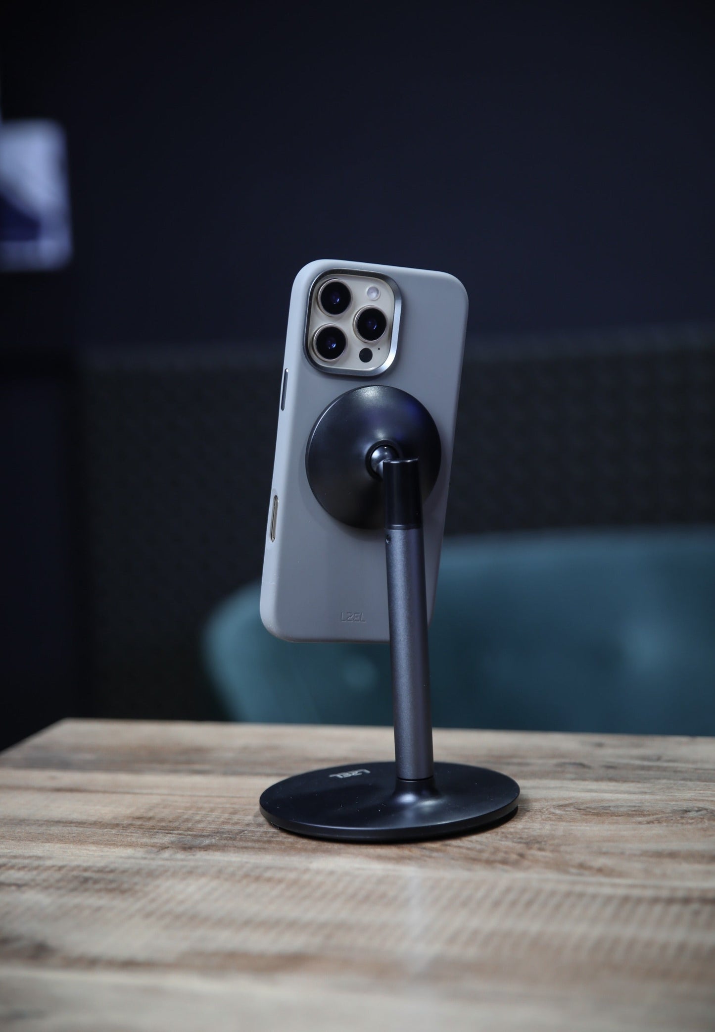 LZEL MagFusion Shield Magnetic Desktop Phone Stand Adjustable Black