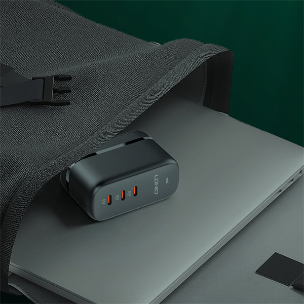 65W GaN Super Fast Charger Q367 – Ultra‑Compact Power for All Devices