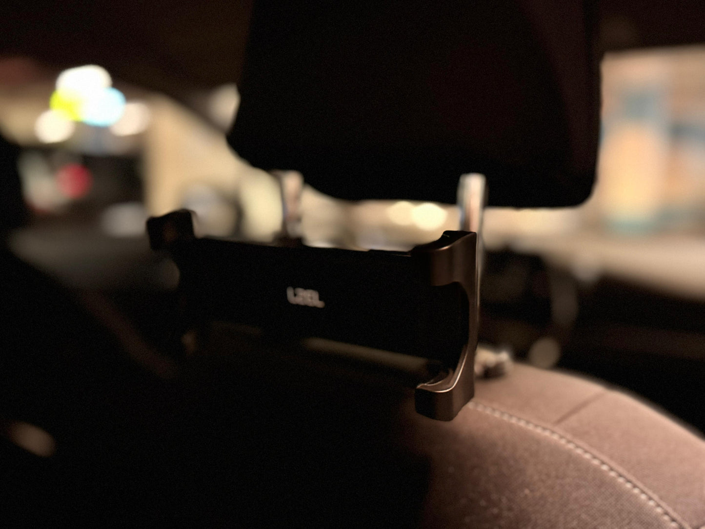 LZEL Magdrive Titan 360° Rotatable Car Seat Tablet Phone Mount